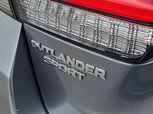 Used 2024 Mitsubishi Outlander Sport SE image 6