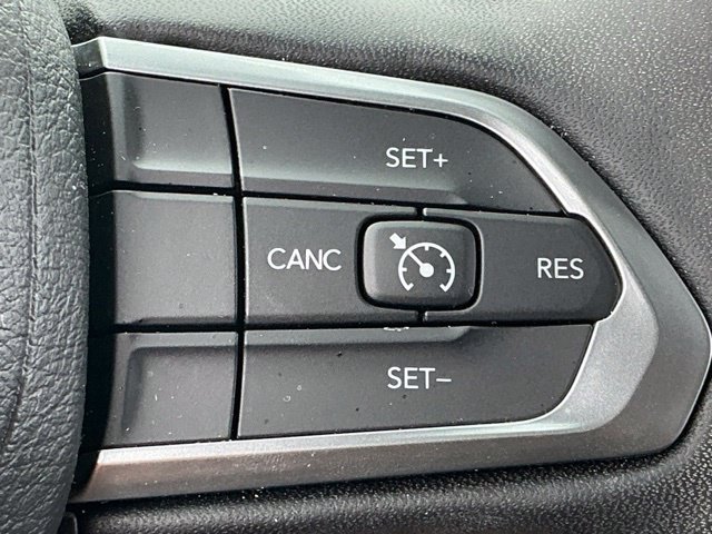 Used 2024 Jeep Compass Latitude AWD/4WD image 34