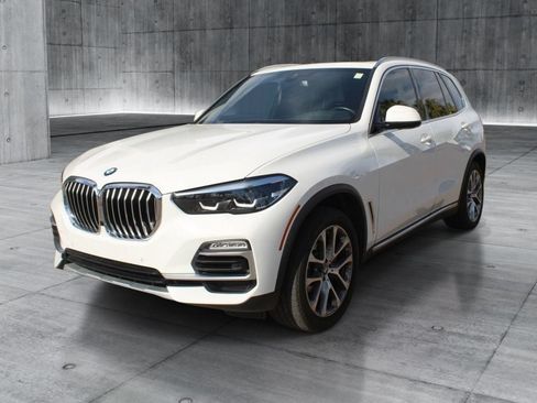 Used 2021 BMW X5 sDrive40i w/ Convenience Package RWD image 12