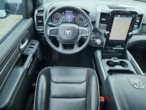 Used 2025 RAM 1500 Laramie image 13