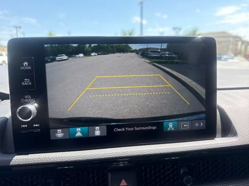 Used 2024 Honda CR-V EX-L image 16