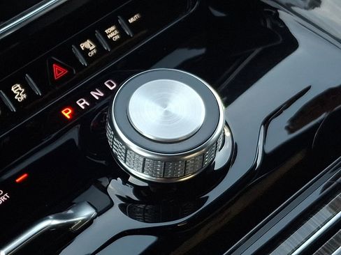 Used 2022 Jeep Wagoneer Series II w/ Premium Group I image 15