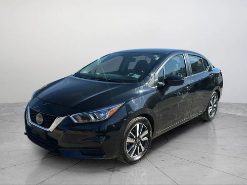 Used 2021 Nissan Versa SV image 9