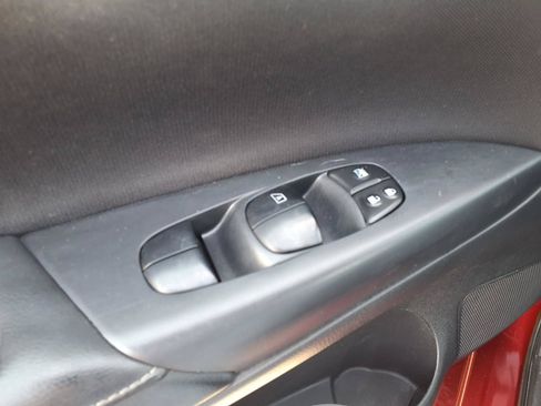 Used 2017 Nissan Sentra SV FWD image 14
