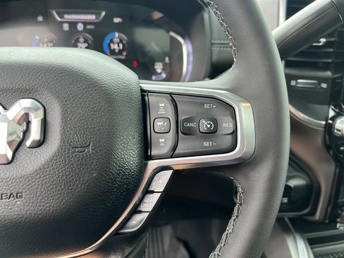 New 2026 RAM 2500 Laramie AWD/4WD image 16