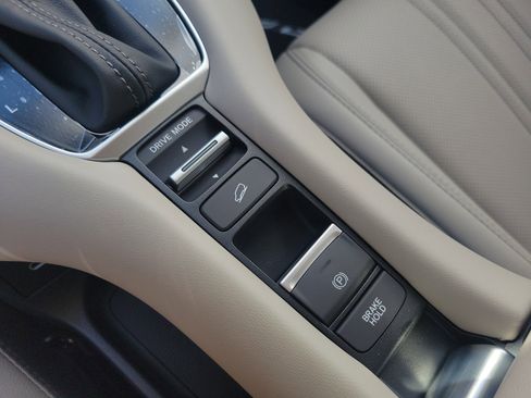 New 2026 Honda HR-V EX-L image 25