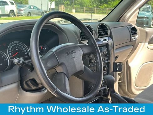 Used 2003 GMC Envoy SLE w/ 1SB Preferred Equipment Group AWD/4WD image 24