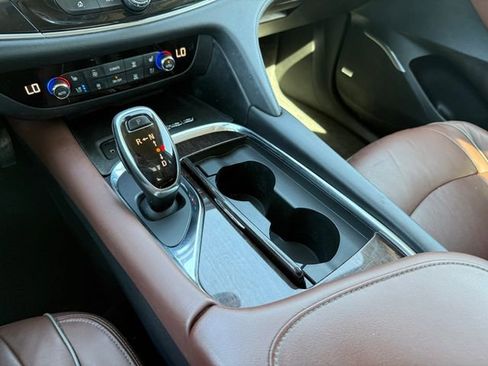 Used 2020 Buick Enclave Avenir w/ Avenir Technology Package image 19