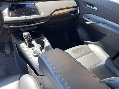 Certified 2023 Cadillac XT4 Premium Luxury w/ Cold Weather Package AWD/4WD image 19