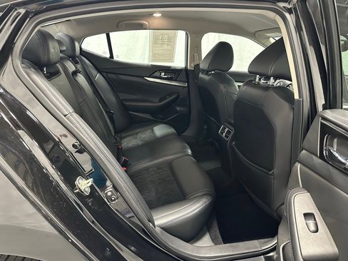 Used 2017 Nissan Maxima SR w/ Midnight Edition image 48