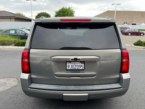 Used 2017 Chevrolet Tahoe LT w/ Luxury Package RWD image 6