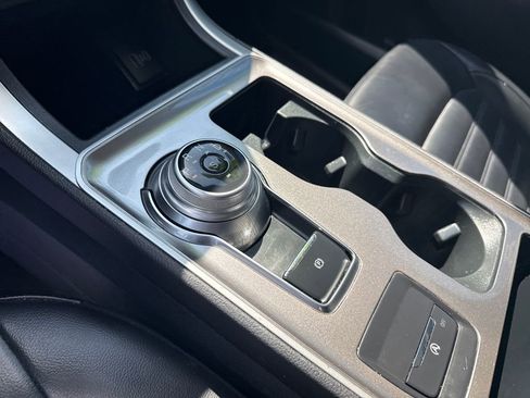 Used 2024 Ford Edge SEL image 27