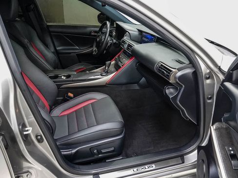 Used 2019 Lexus IS 300 w/ Navigation Package RWD image 17