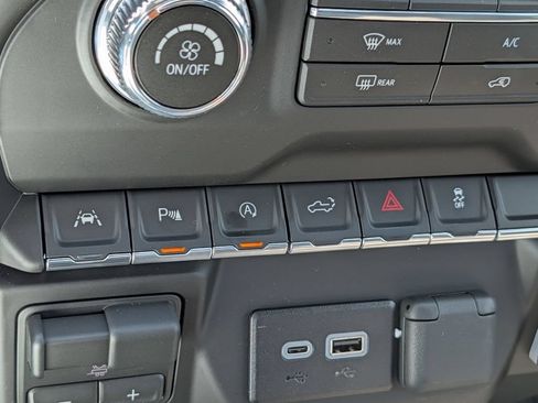 New 2026 GMC Sierra 1500 Pro w/ Pro Value Package AWD/4WD image 48