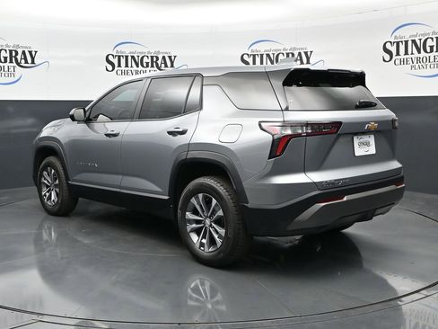 Used 2026 Chevrolet Equinox LT w/ Safety and Technology Package AWD/4WD image 5