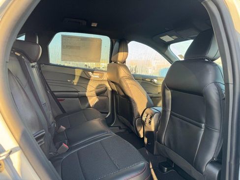 New 2026 Ford Escape ST-Line Select image 5