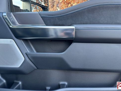 Used 2026 Ford F450 Platinum w/ FX4 Off-Road Package image 20