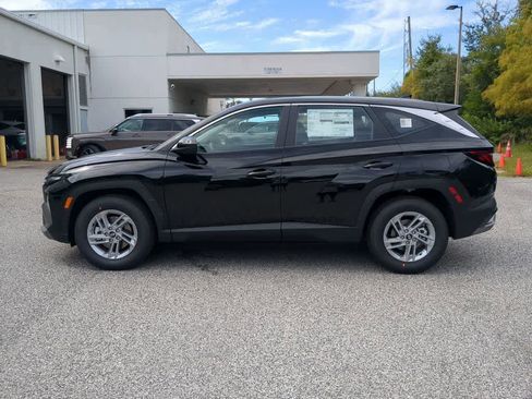 New 2026 Hyundai Tucson SE FWD image 3