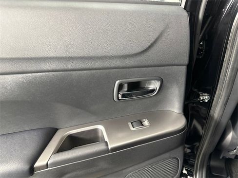 New 2025 Mitsubishi Outlander Sport ES image 12