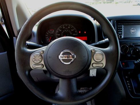 Used 2015 Nissan NV200 SV w/ Technology Package image 16