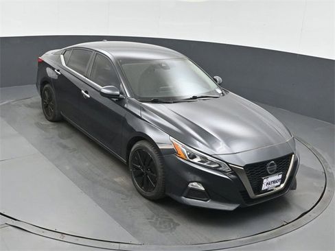 Used 2021 Nissan Altima 2.5 SV image 37