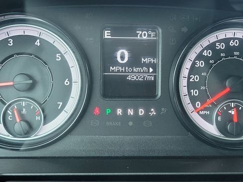 Used 2024 RAM 1500 Classic SLT image 27