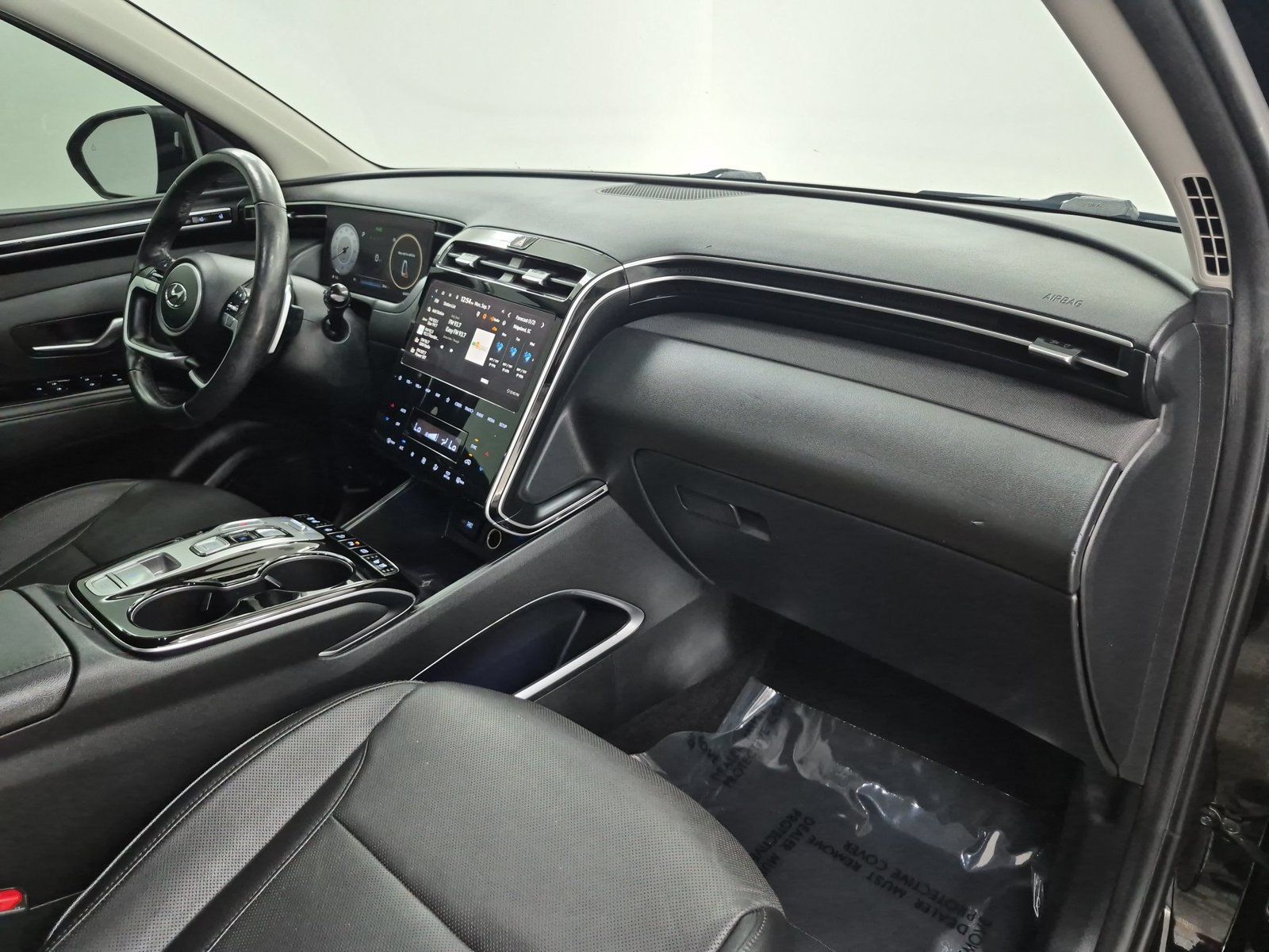 Used 2023 Hyundai Tucson Limited AWD/4WD image 26