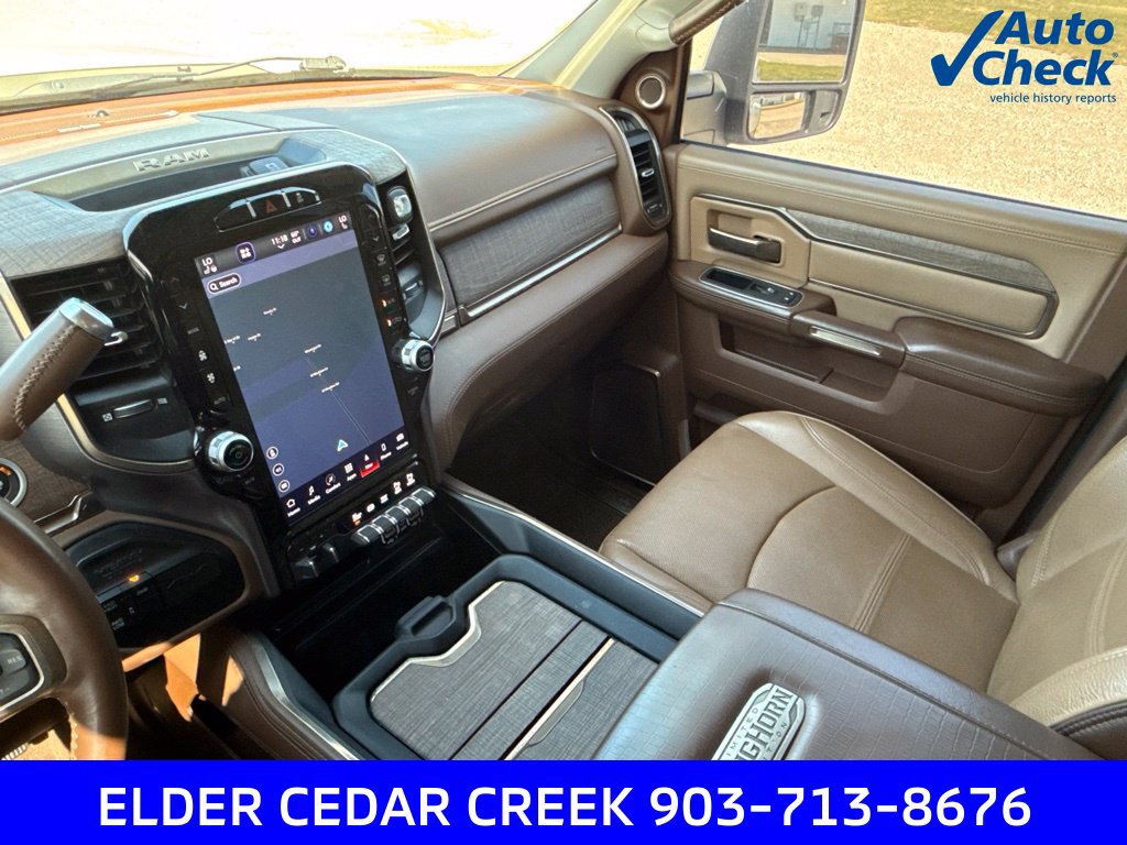 Used 2024 RAM 3500 Limited w/ Towing Technology Group AWD/4WD image 32