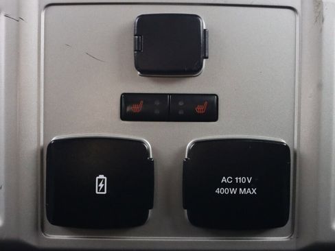 Used 2018 Ford F150 Lariat w/ Equipment Group 501A Mid image 44