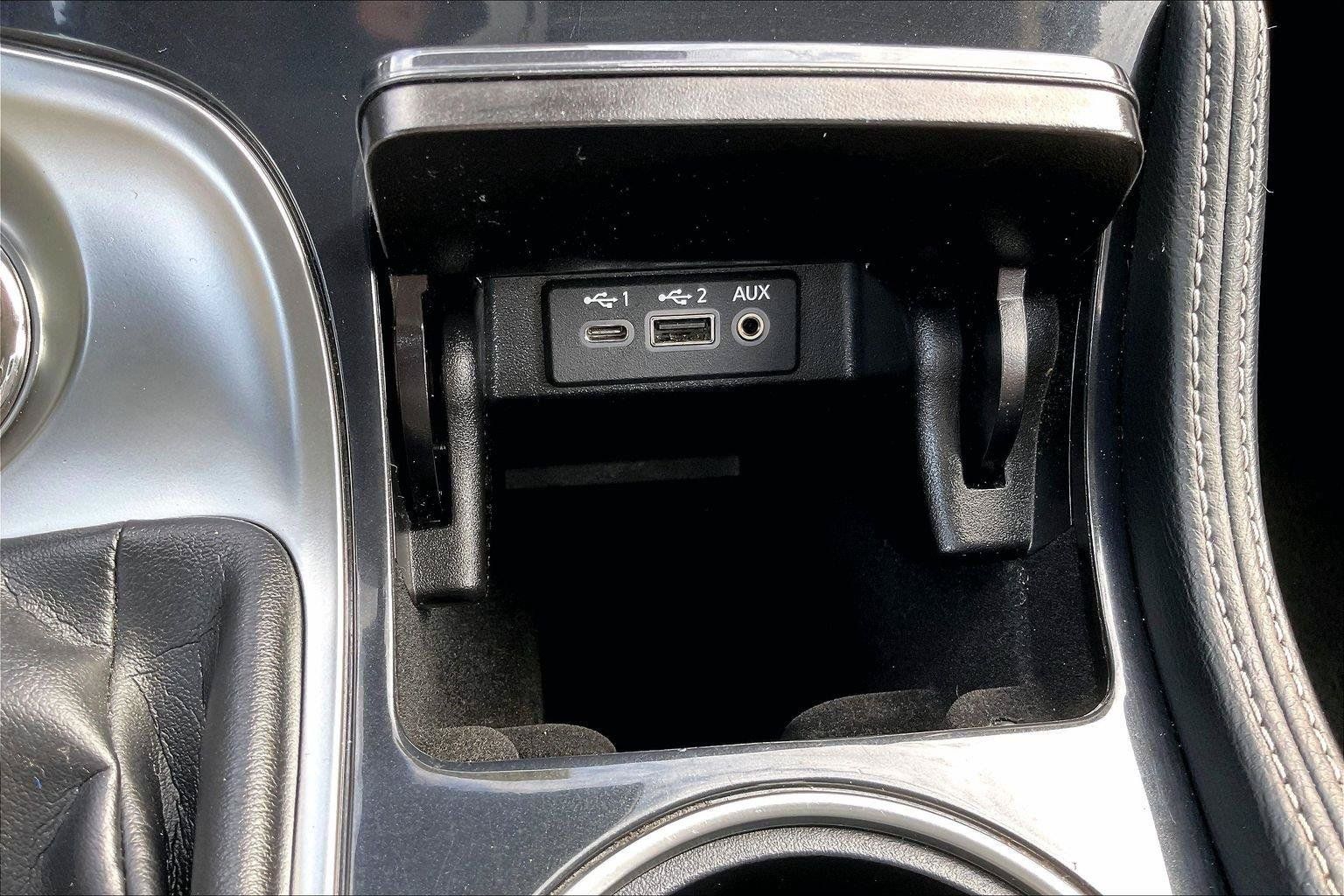 Certified 2023 Nissan Maxima Platinum w/ Sport Mat Group FWD image 32