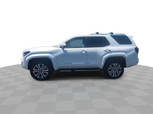 Used 2025 Toyota 4Runner TRD Sport Premium AWD/4WD image 6