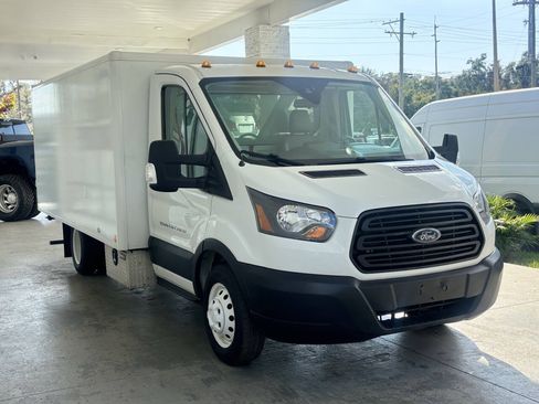 Used 2019 Ford Transit 350 156 DRW RWD image 11