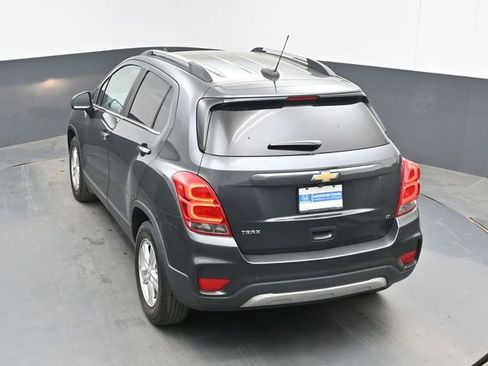 Used 2017 Chevrolet Trax LT w/ LT Convenience Package FWD image 33