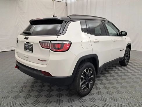 Used 2021 Jeep Compass Trailhawk AWD/4WD image 4
