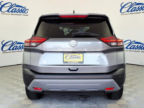 Used 2023 Nissan Rogue S FWD image 4