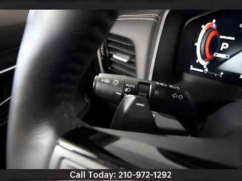 Used 2021 Nissan Rogue Platinum AWD/4WD image 26
