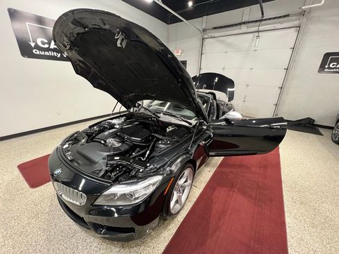 Used 2015 BMW Z4 sDrive35is image 53