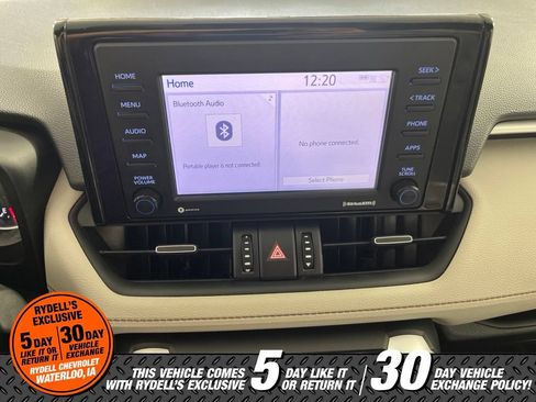 Used 2021 Toyota RAV4 XLE Premium AWD/4WD image 26