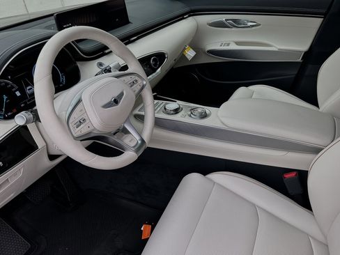 New 2024 Genesis Electrified GV70 Prestige w/ Prestige Package image 9