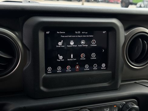 Used 2021 Jeep Wrangler Sport AWD/4WD image 15