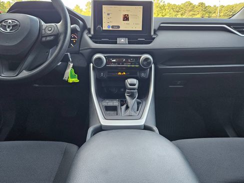 Used 2025 Toyota RAV4 LE FWD image 10