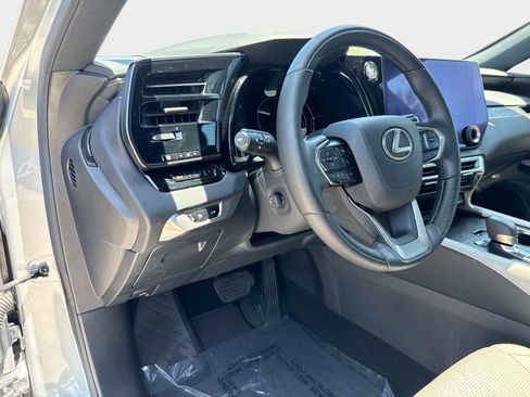 Used 2023 Lexus RX 350 Premium Plus w/ Cold Area Package FWD image 19