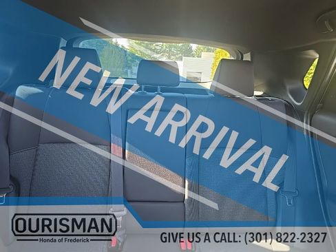 Used 2024 Subaru Solterra Premium image 8