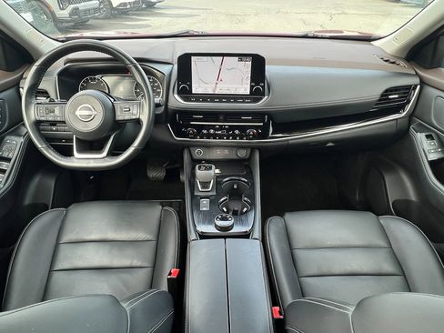 Used 2023 Nissan Rogue SL w/ SL Premium Package image 30