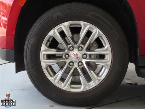 Used 2024 GMC Yukon SLT AWD/4WD image 28