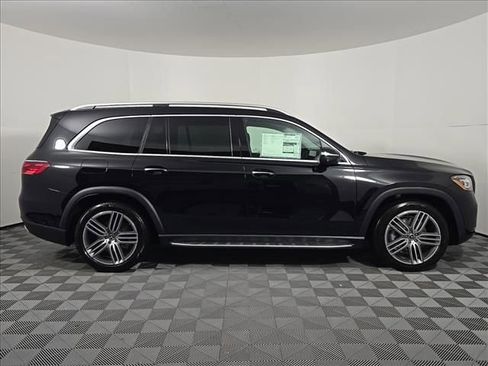 New 2026 Mercedes-Benz GLS 450 4MATIC image 8
