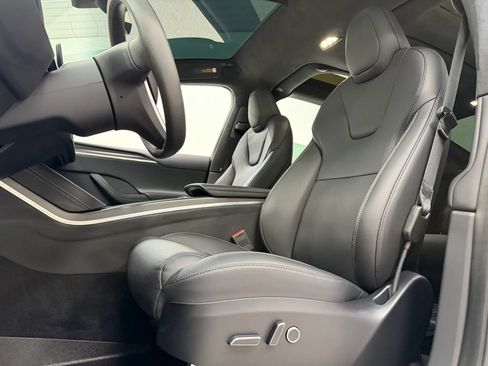 Used 2024 Tesla Model X Plaid AWD/4WD image 15