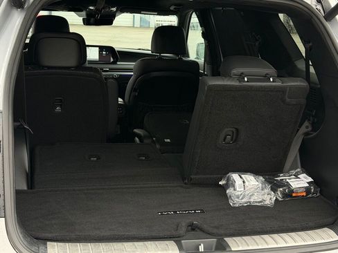 Used 2024 Hyundai Palisade Calligraphy image 29