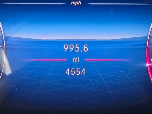 Certified 2025 Mercedes-Benz GLC 43 AMG 4MATIC image 35