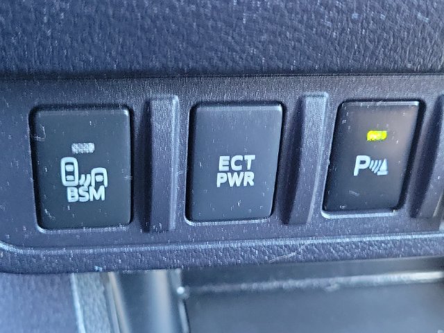 Used 2019 Toyota Tacoma TRD Sport w/ Technology Package RWD image 16